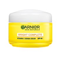 Garnier Bright Complete Vitamin C SPF 40 Serum Cream : 45 gms